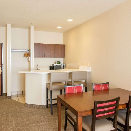 Comfort Suites Springfield-Eugene Екстер'єр фото