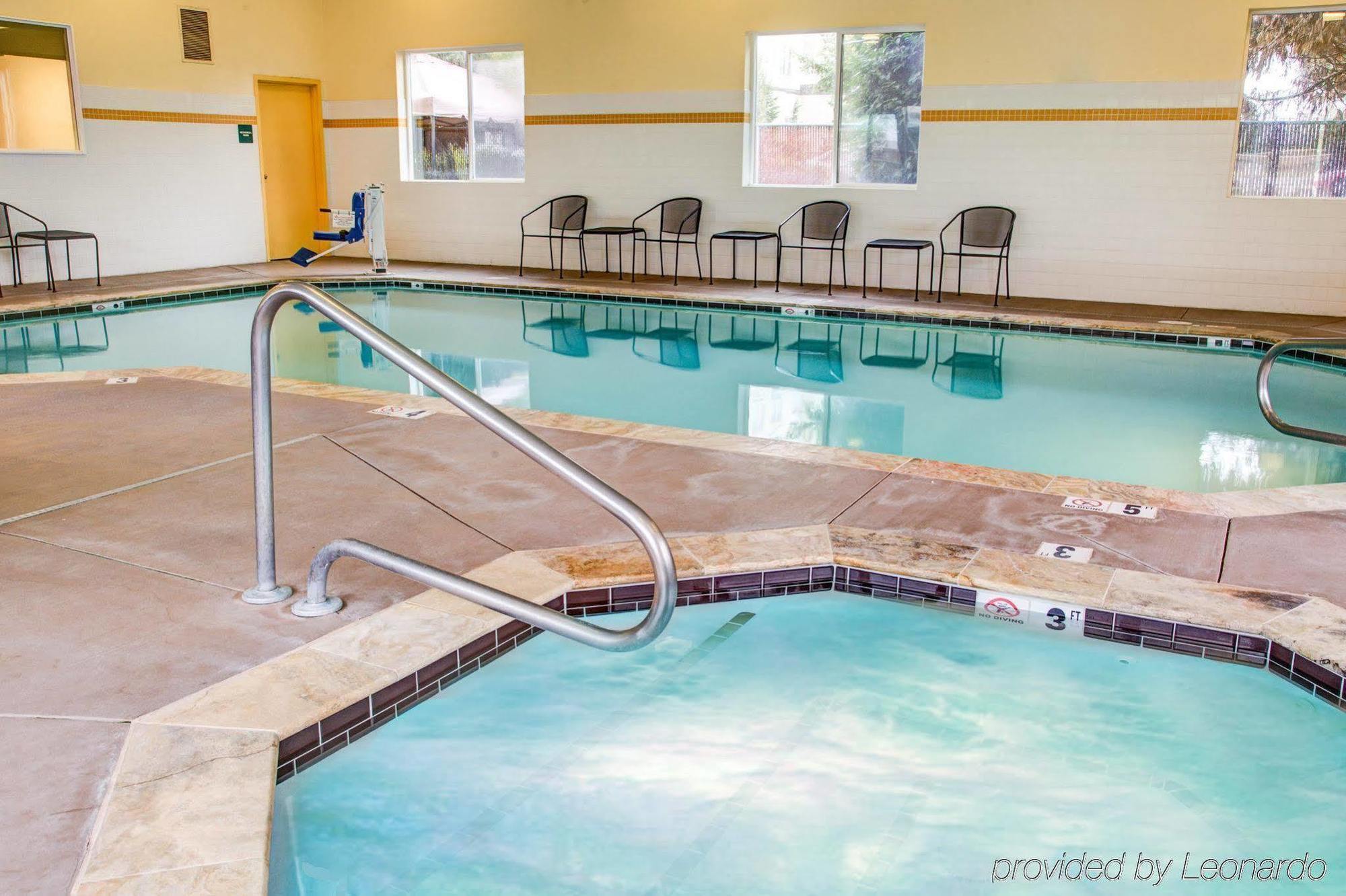 Comfort Suites Springfield-Eugene Екстер'єр фото